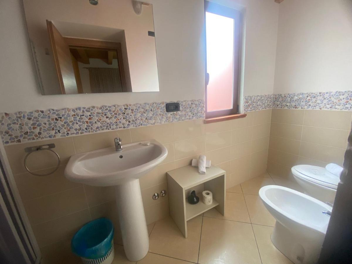 Mandanici :Borgo Marsalini Hotel Barcellona-Pozzo di Gotto Kültér fotó