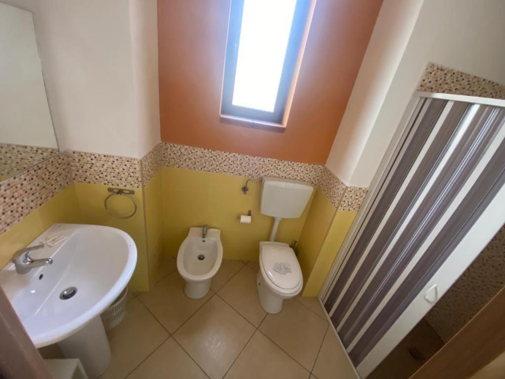 Mandanici :Borgo Marsalini Hotel Barcellona-Pozzo di Gotto Kültér fotó